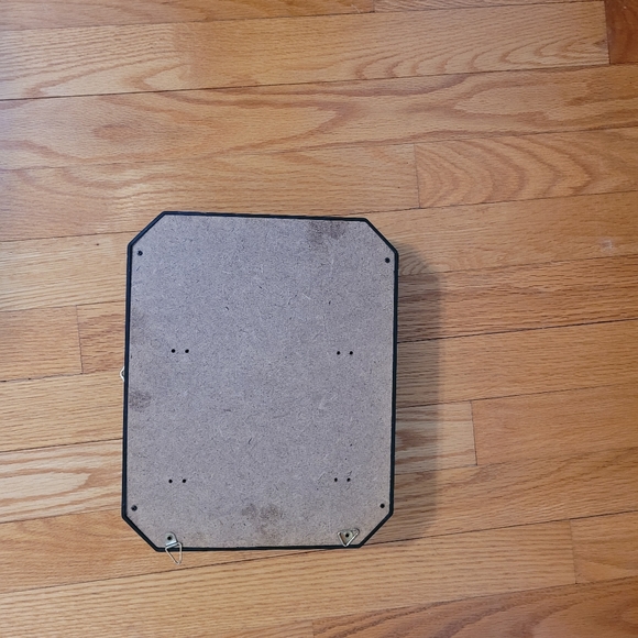 ๐ ร 10" ร 8" ornament display box with eight shelves that are 2.5" deep. - Picture 3 of 3